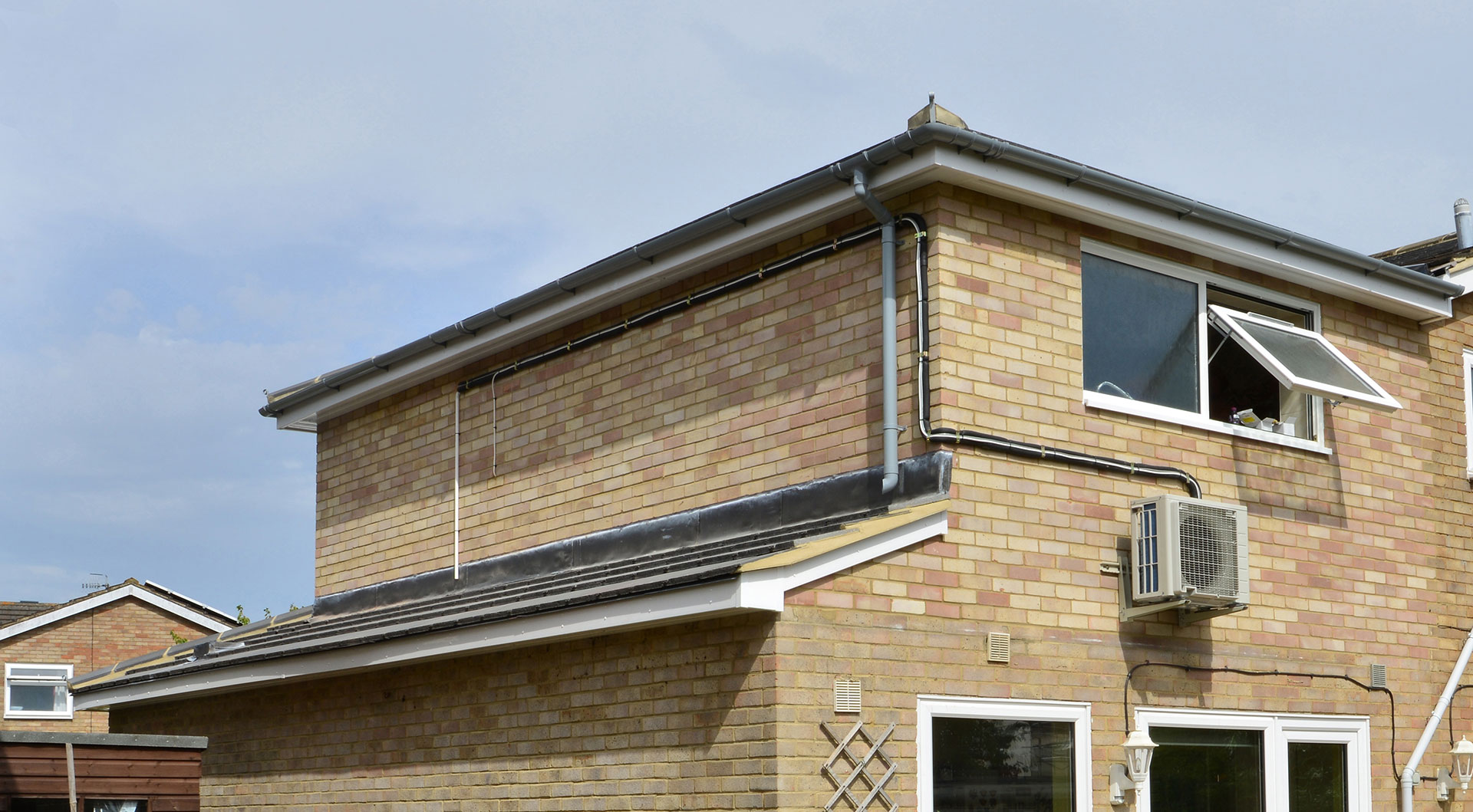 how to battle damp in house